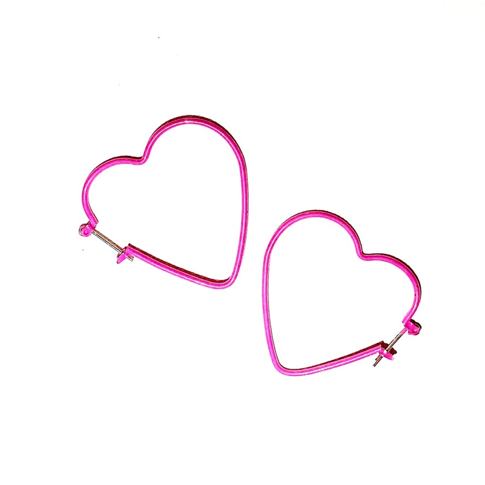4/$15 🌻 Heart Shaped Pink Hoop Earrings